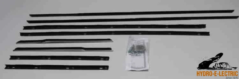 Nuevo juego de tiras meteorológicas Ford Galaxie 1965 1966 convertible ventana fieltro línea de cinturón Foto 1 de 1