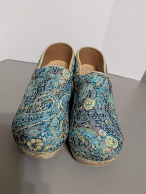 Tamancos/sapatos femininos de enfermagem Sanita Bella tamanho UE 40 (EUA 10) - Imagem 1 de 4