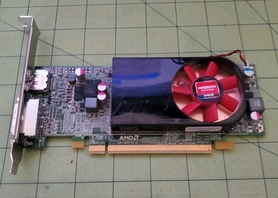 Tarjeta de video Dell 09C8C0 AMD Radeon R7 250 2 GB DDR3 PCI DVI DP altura completa Foto 1 de 4