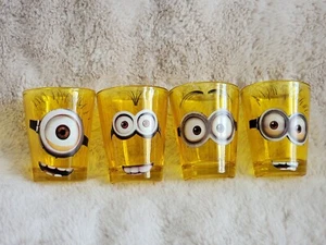 SET 4 BICCHIERI UNIVERSALI SPREGEVOLI ME MINION - BICCHIERI DA TIRO - Foto 1 di 6
