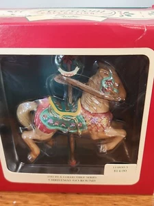 Christmas decor with this 1991 Heirloom Collection ornament - Picture 1 of 4