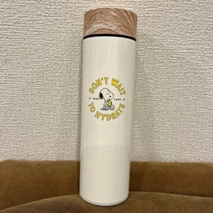 L'Occitane snoopy PEANUT Novelty Stainless bottle Water bottle box 450ml - Picture 1 of 12