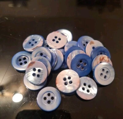 10 Perlmutt Knöpfe farbig blau/türkis, 10er Set ca. 17,8 mm, Konvolut 4loch - Bild 1 von 2