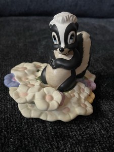 Disney Walt Disney Classics Collection ディズニーインテリア雑貨 Hatsandladders Com