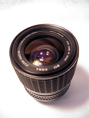 [New] 35-70mm F2.8-4.0 Sigma Lens | for Konica | Warr, IB caps Hood | Box | $35 - Image 1 of 4