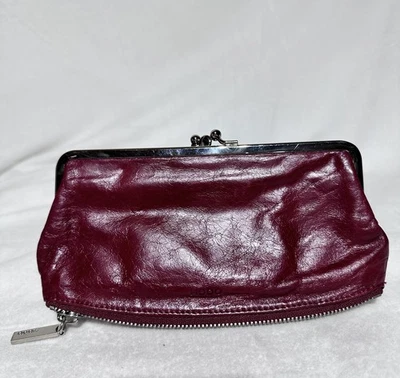 Cartera sin asas HOBO International de cuero Lauren cierre de beso cremallera borgoña limpia Foto 1 de 4