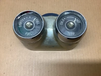 Medidor de tablero DeSoto 1957 1958 de colección medidores de carcasa medidor de combustible medidor de temperatura Foto 1 de 4