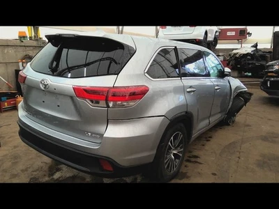 Chassis ECM Transfer Case Left Hand Inner Fender Fits 14-19 HIGHLANDER 6804684 - Image 1 of 4