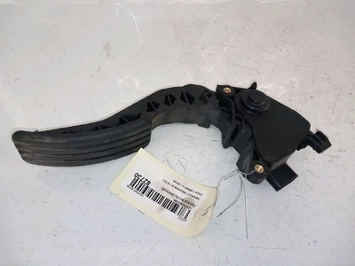 PEDALE D'ACCELERATEUR Renault Megane III Grandtour (KZ) 2011 180023599R - Photo 1/3