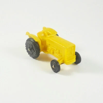 Tracteur - Voiture En Caoutchouc - Jaune - Vintage - Vinyle - Art. 421 - Photo 1/4