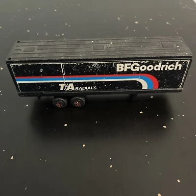 USED Corgi 1985 Scammel Container Only B F GoodRich Diecast Scale 1:64 #12 - Image 1 of 4