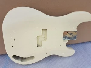 Cuerpo de bajo Fender Precision 1966 - hecho en EE. UU. - Imagen 1 de 11