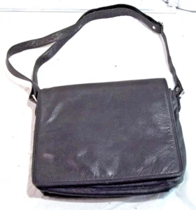 Black Shoulder Messenger Satchel Flap Style Bag Unbranded Crossbody Black - Picture 1 of 12