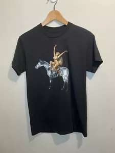 Beyoncé Renaissance Box Set Pose #4 Shirt Size S - Picture 1 of 3