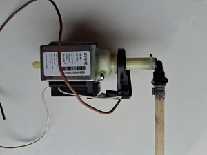 melitta caffeo ci Ersatzteile Wasserpumpe - Bild 1 von 4