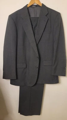 Barrington Hombre 2 Piezas Traje Chaqueta 44 Pantalones de Vestir 40x31 Gris Carbón Usado en Excelente Condición Foto 1 de 4