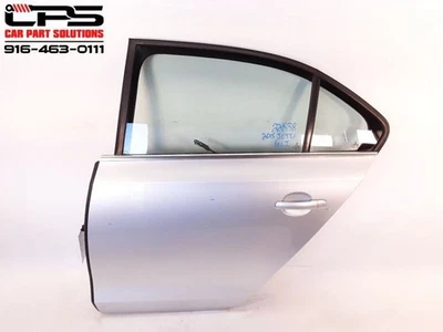 Задняя левая дверь водителя 15–18 VOLKSWAGEN JETTA GLI  - Изображение 1 из 4