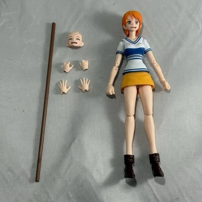SH Figuarts One Piece Nami - Image 1 of 2