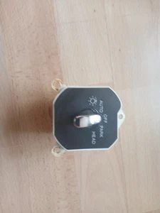 BENTLEY ARNAGE R HEADLAMP SWITCH PM61075PC - Picture 1 of 2