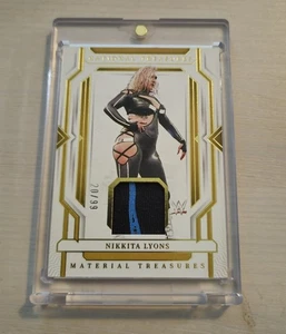 2024 Panini National Treasures WWE - Material Treasures Nikkita Lyons 20/99 - Bild 1 von 2