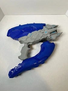 NERF LMTD Halo Needler Dart-Firing Blaster, Light-Up Needles, 10-Dart Rotating - Picture 1 of 8