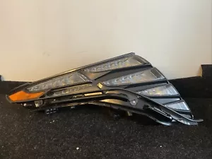 FIT HYUNDAI TUCSON 2022-2024 RIGHT BLACK TRIM LED DAYTIME RUNNING LIGHT LAMP DRL - Picture 1 of 7