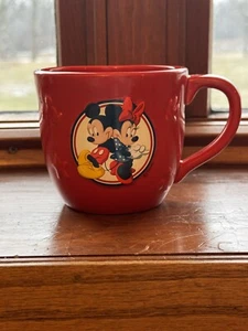 Taza/taza de café Hallmark Disney Mickey y Minnie Mouse grande roja 16 oz - Imagen 1 de 3