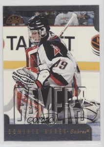 1997-98 Leaf Gamers Dominik Hasek #169 HOF