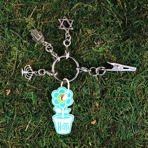 HOTI Handmade Hanukah Menorah Star of David Hamsa Keychain Roach Clip It Charms - Picture 1 of 4