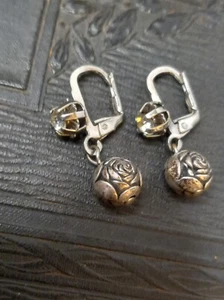 Vintage Cabbage Rose Earrings Silver Tone Rhinestone Dangle Pierced Used Jewelry - Picture 1 of 4