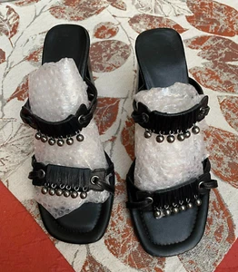 Schuhe Sandaletten schwarz Verzierung Kugeln silber Gr. 38 Leder Blockabsatz - Bild 1 von 10