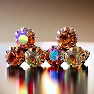 Weißer Bernstein Strass Ohrringe Clip On goldfarben Vintage signiert Aurora Borealis - Bild 1 von 9