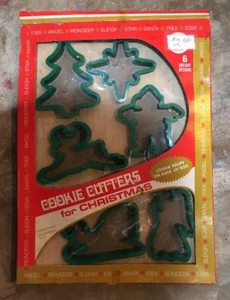 Vintage Collectible Christmas Cookie Cutters In Original Box + Recipe. 6 Cutters - Picture 1 of 4