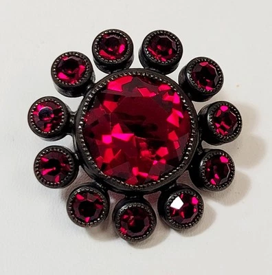 Vintage Schreiner Gunmetal Bezel Set Red Glass Rhinestone Twisted Shank Button - Image 1 of 4