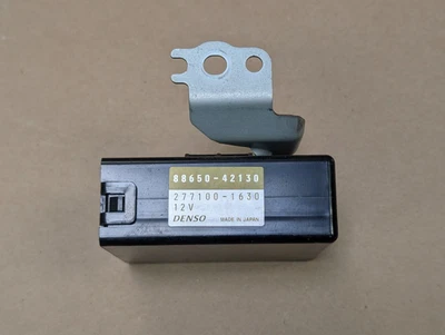 Módulo de control amplificador HVAC Toyota Rav4 2001-2005 88650-42130 Foto 1 de 3