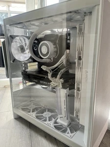 RTX 5080 16GB Gaming PC | i9 14900K | 32GB Ram DDR5 | 1TB SSD M.2 - Bild 1 von 2