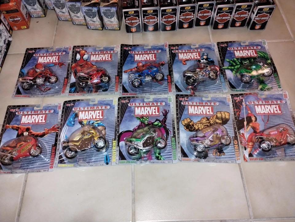 Maisto Ultimate Marvel Series 1 Die-Cast Motorcycle Collection - Image 1 of 4