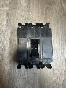 Heinemann GH3-Z13-63 Surface Circuit Breaker 40A 480V 3P 3PH USED - Picture 1 of 4