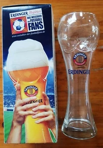VINTAGE BICCHIERE BIRRA ERDINGER MONDIALI DI CALCIO NUOVO TIPO HEINEKEN CORONA - Picture 1 of 3