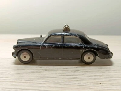 Corgi Toys 209 Riley Pathfinder Police Car - Image 1 of 4