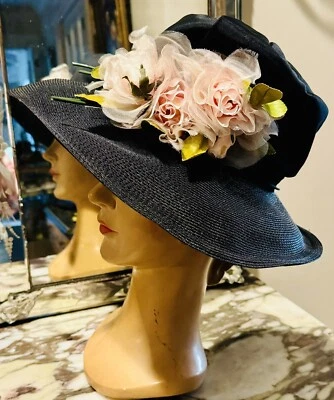 Maravilloso Sombrero de Paja y Seda Negro Noreen Vintage Rosas de Seda Rosa Grande Foto 1 de 4