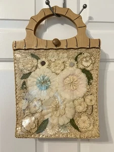 Vintage 50s/60s Raffia Cream Teal Flower Wooden Handle Handbag Plastic Cover - Picture 1 of 9