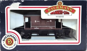 Bachmann 33-350A BR 20 Ton Brake Van Fitted B955044 in BR Brown Livery - Picture 1 of 3