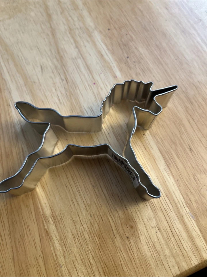 "Cortador de galletas unicornio de hojalata nuevo 5""" Foto 1 de 3