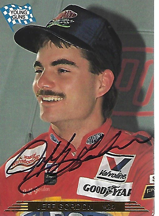 JEFF GORDON - AUTOGRAPHED - 1993 HIGH-PRO  YOUNG GUNS - CARD #153  [ H- 22 ] - Image 1 of 1