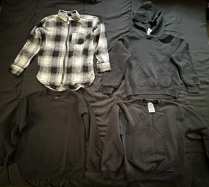 4x Boys Sweaters Art Class Sz Small, Hanes Sz Small, Jerzees Sz Small - Picture 1 of 13