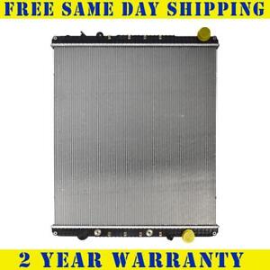 Radiator For 2008-2011 Freightliner Columbia Cascadia FRE68