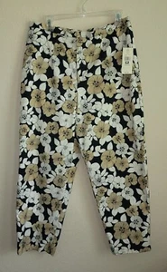 Lord & Taylor Women's Floral Capris NWT 14W - Picture 1 of 14