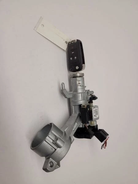 Interruptor de encendido Chevrolet Equinox 2010 11 12 13 14 2015 con llave 94737994        Foto 1 de 4