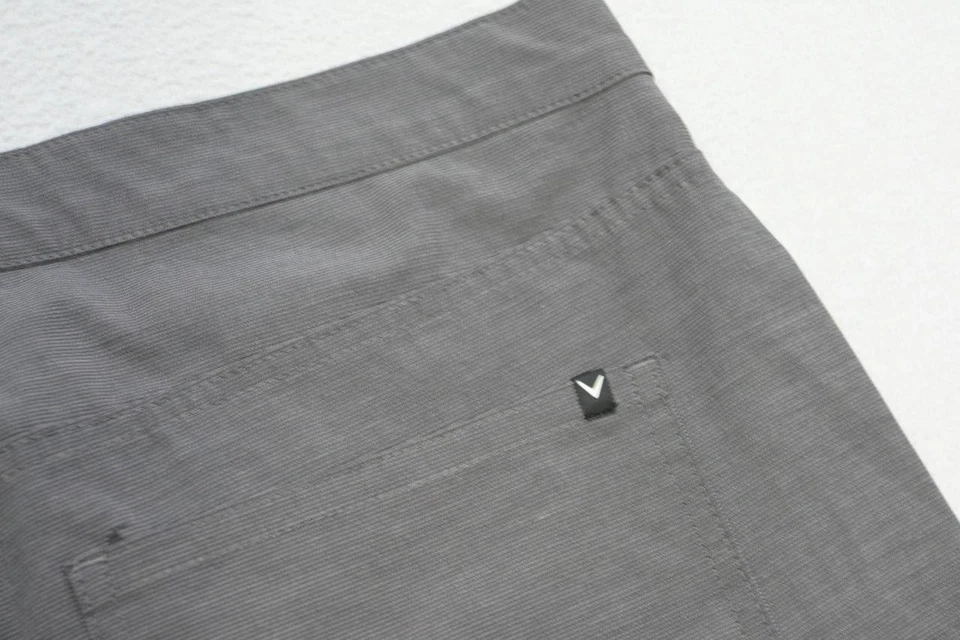 Callaway 高尔夫裤排汗弹力灰色运动性能男式 38 x 30 码 — 第 1/4 张图片